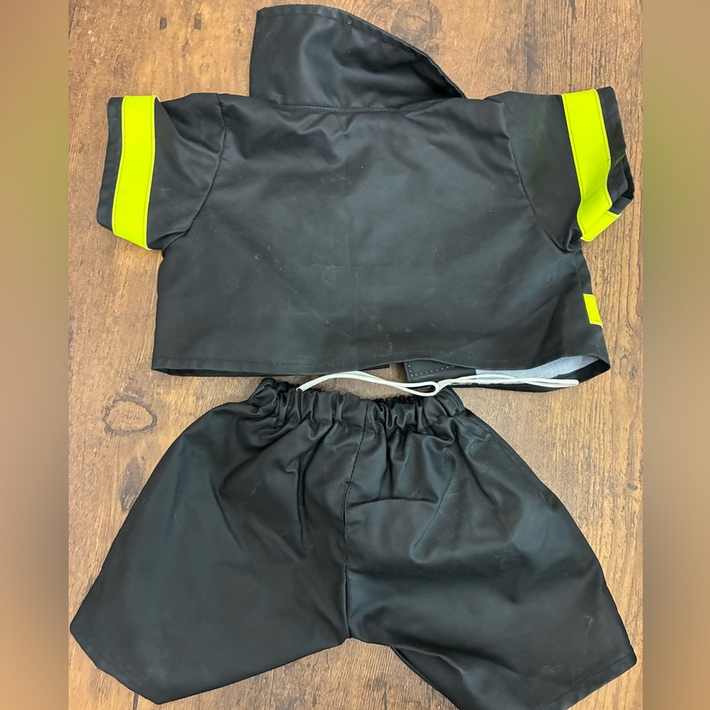 Build A Bear Firefighter Outfit - Picture 7 of 7